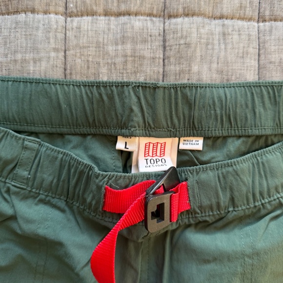 Topo Designs River Shorts Belted Stretch Hiking Lightweight Large Mens Green - Picture 2 of 3